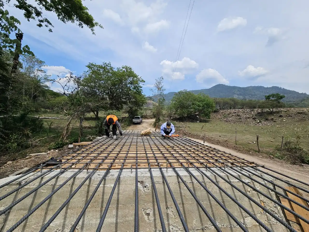 Construcción de caja puente